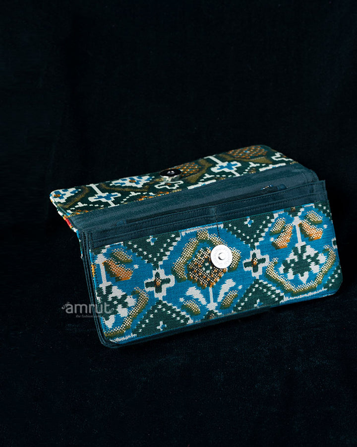 Cream and Teal Geometric Floral Print Clutch