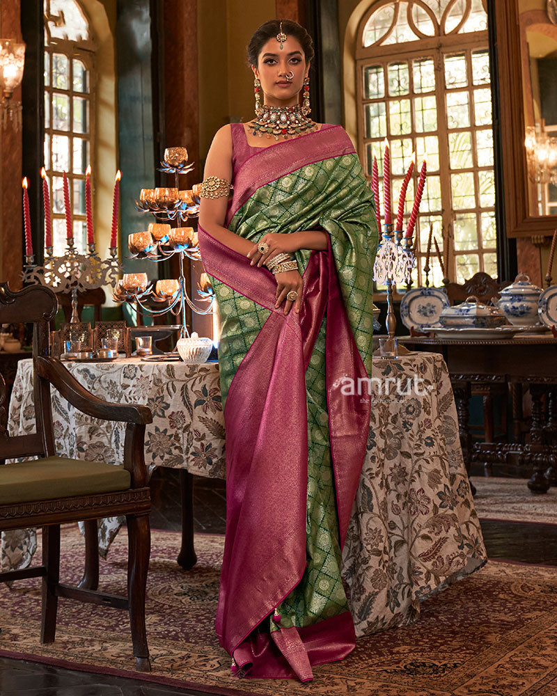 Green and Pink Paisley Woven Border Kanjeevaram Silk Saree with Unstitched Blouse 01