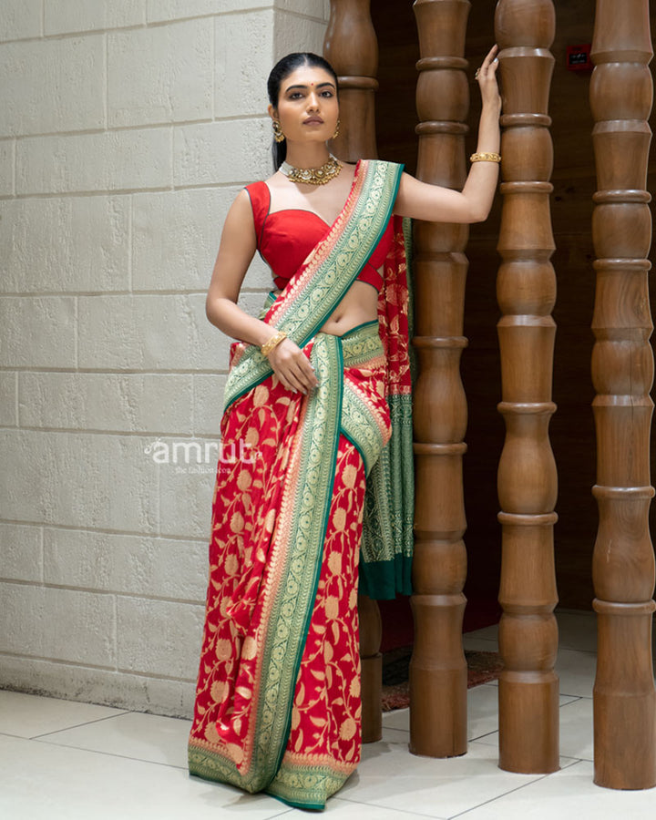 Red Banarasi Georgette Saree with Green Zari Border and Unstitched Blouse 01