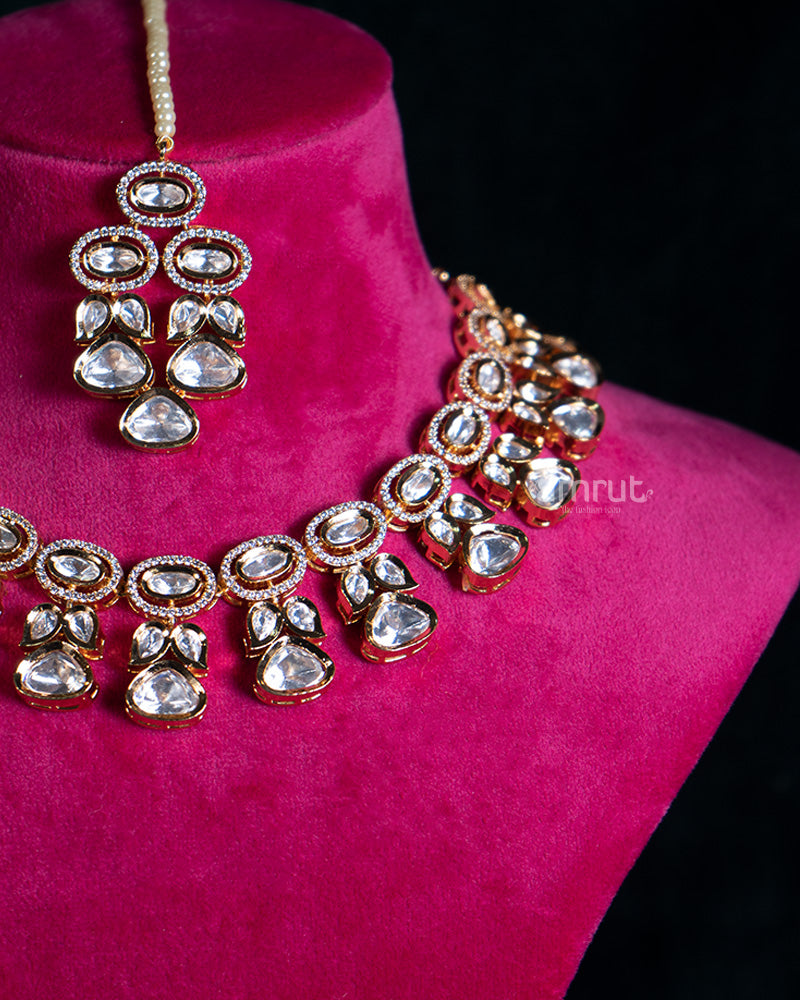 Golden Crystal Necklace Set with Matching Maang Tikka