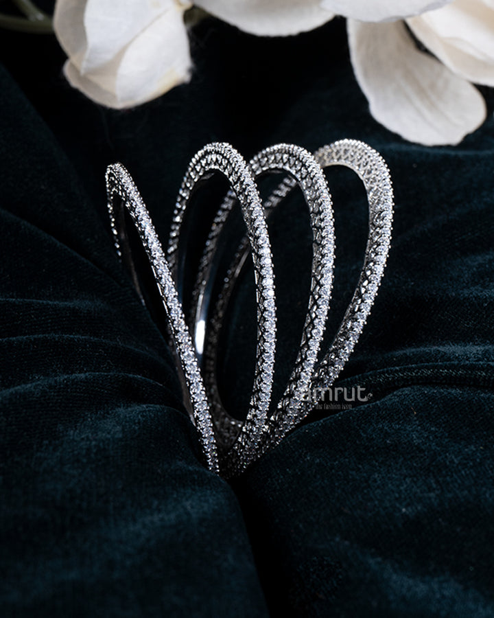 Diamond-Studded Silver Four Bangle Set