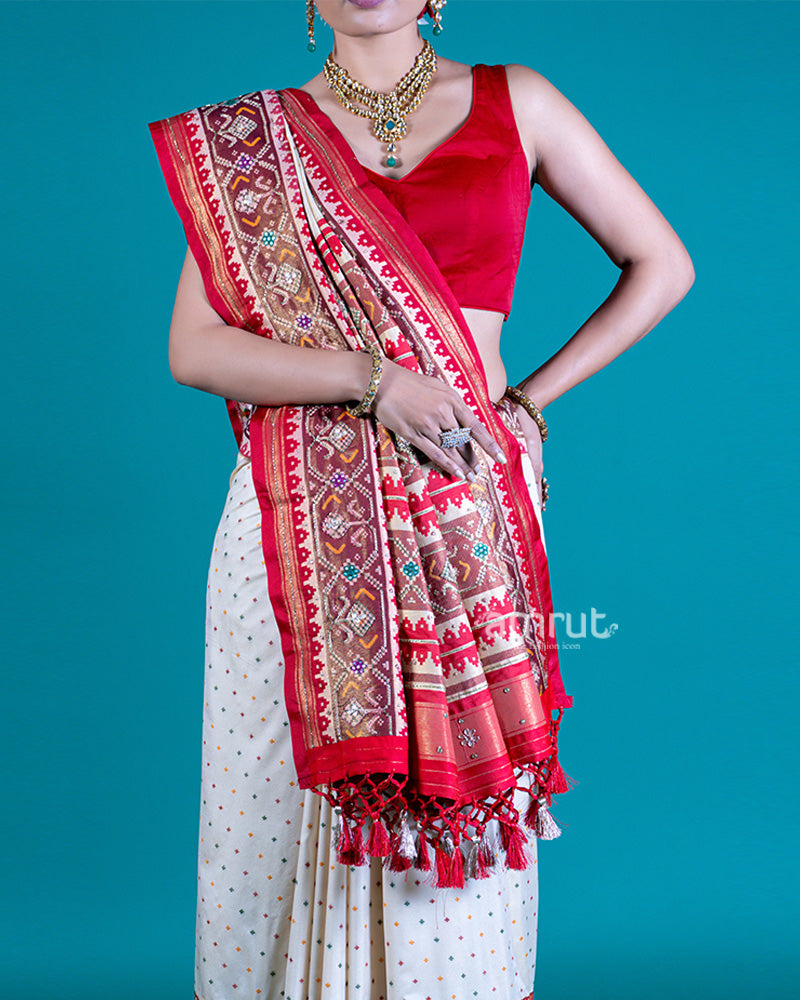 White Ikat Patola Silk Saree with Red Pallu, Printed Border & Unstitched Blouse