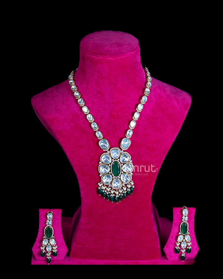 Emerald Green Gemstone and Pearl Pendant Layered Necklace with Earrings