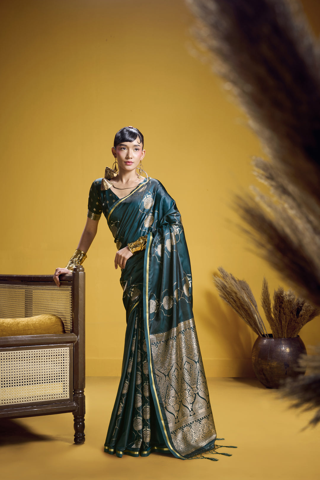 Elegant Bottle Green Satin Handloom Saree with Gold Woven Motifs