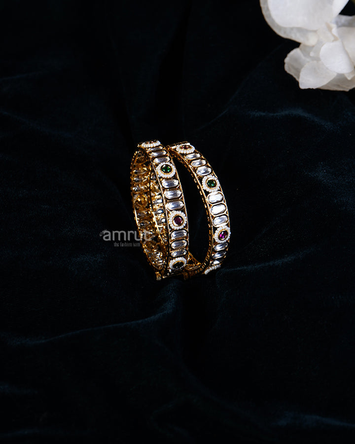 Layered Gold-Toned Bangle Set with Oval-Shaped Stone Accents