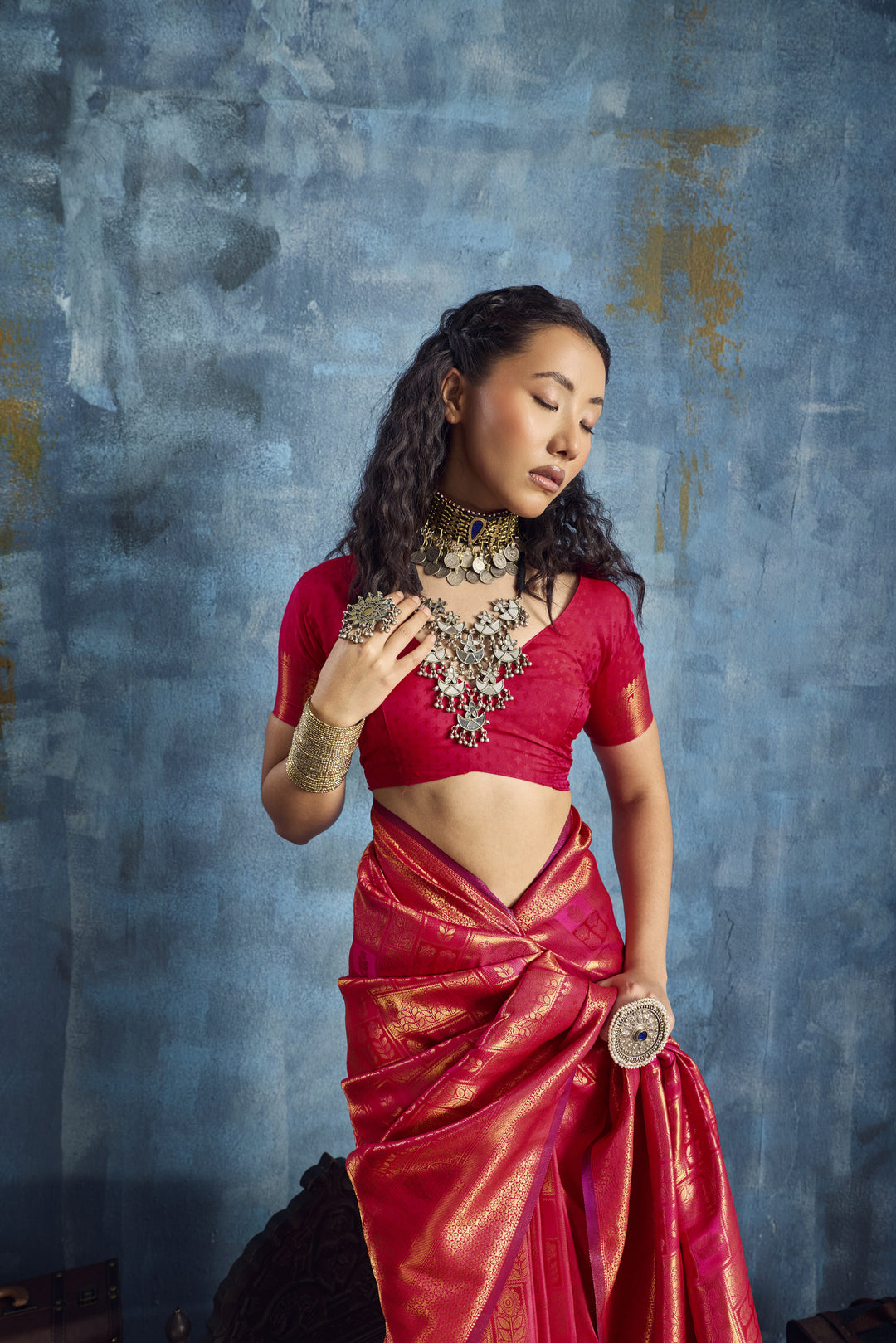 Radiant Red Handloom Silk Saree with Rich Gold Zari Weaving