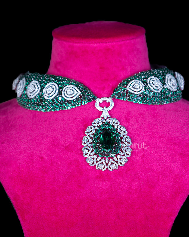 Emerald, Deep Green Diamond, and White Diamond Choker Necklace with Earrings Set