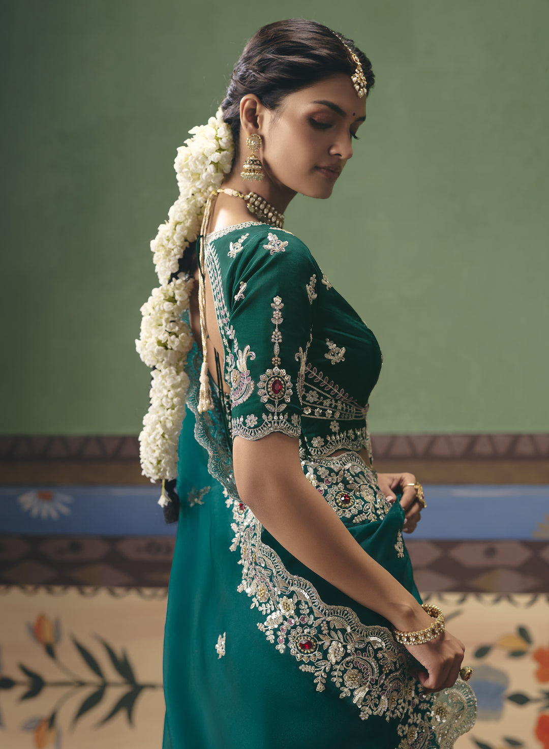 Emerald Green Designer Embroidered Saree with Blouse