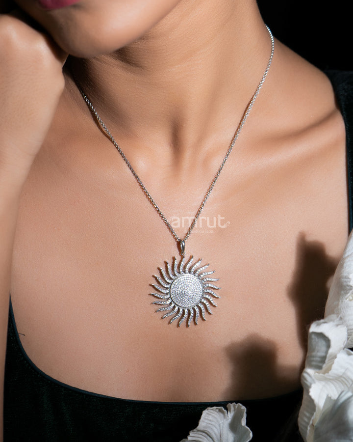 925 Sterling Silver Diamond  Sun Pendant Chain