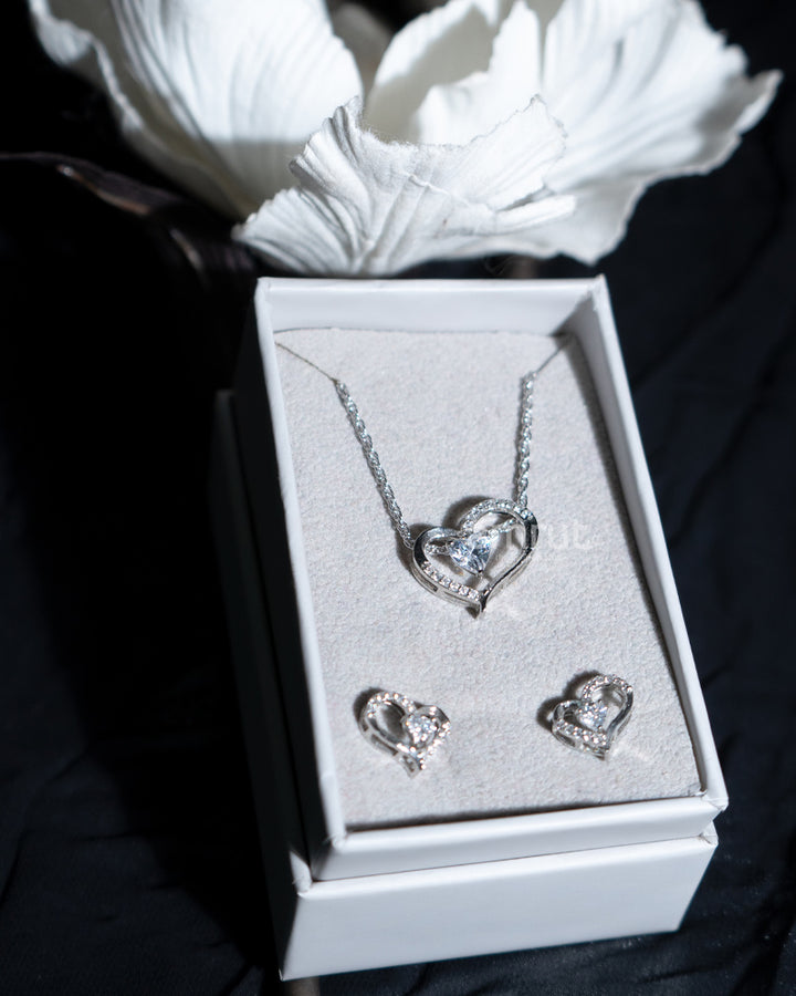 925 Sterling Silver Heart-shape Pendant Set