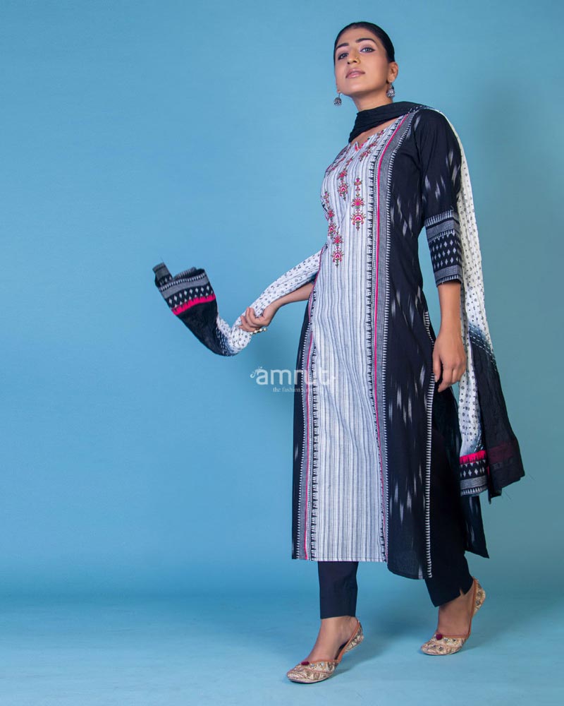 Black Comfy Cotton Kurta Set and Dupatta With Embroidery Details