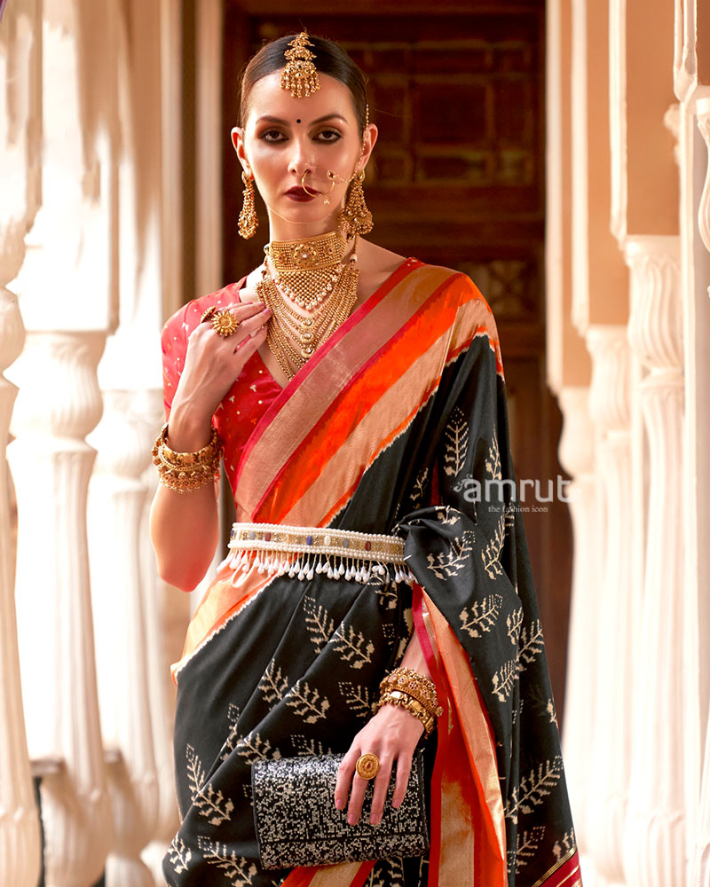 Black Zari Embellished Borders Silk Saree with Unstitched Blouse 02