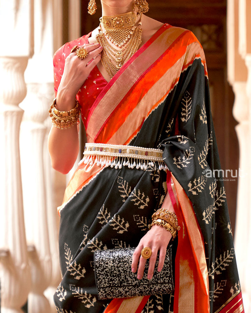 Black Zari Embellished Borders Silk Saree with Unstitched Blouse 03