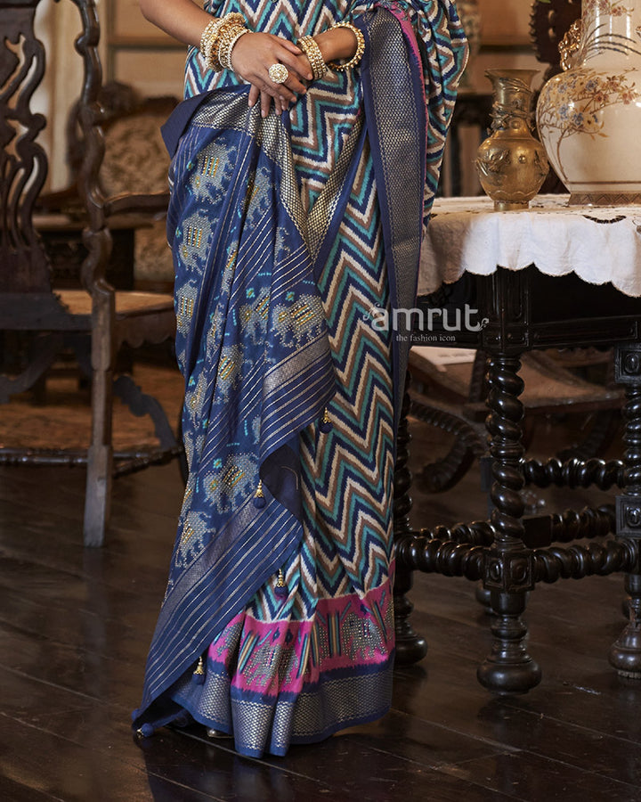 Blue Abstract Printed Patola Silk Saree With Blouse Piece