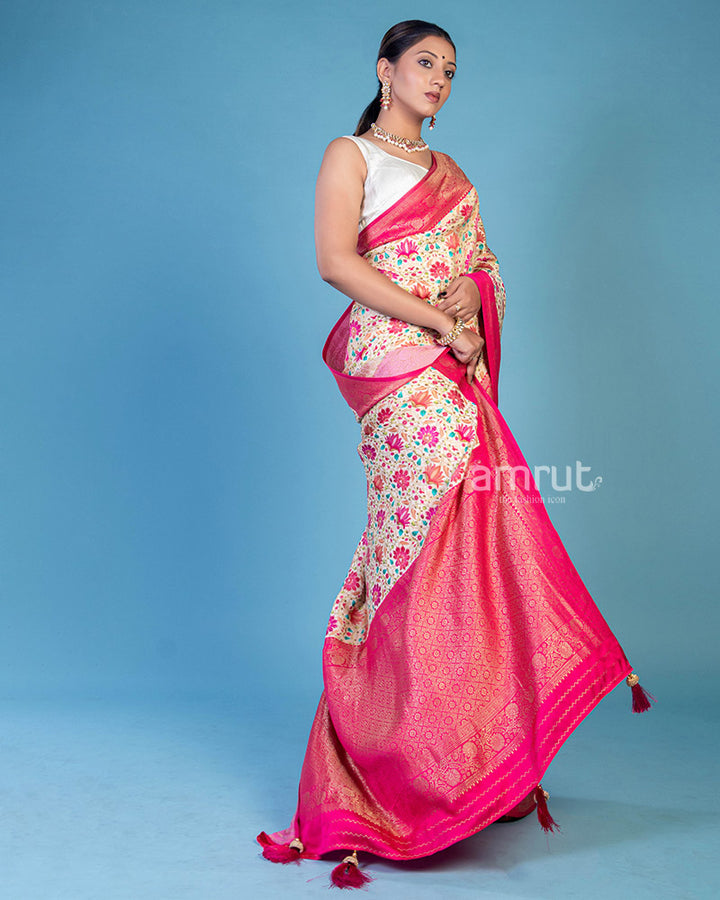 Cream Floral Woven Silk Saree With Unstitch Blouse