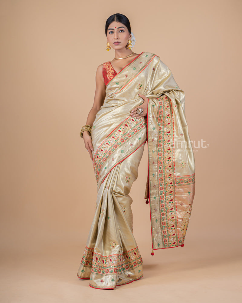 Cream Silk Saree With Embroidered Pallu With Unstitched Blouse