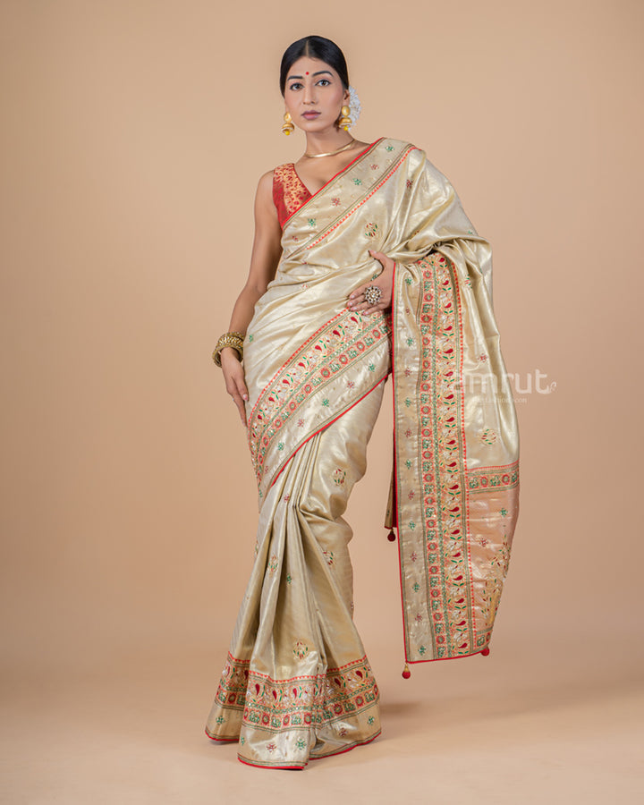 Cream Silk Saree With Embroidered Pallu With Unstitched Blouse