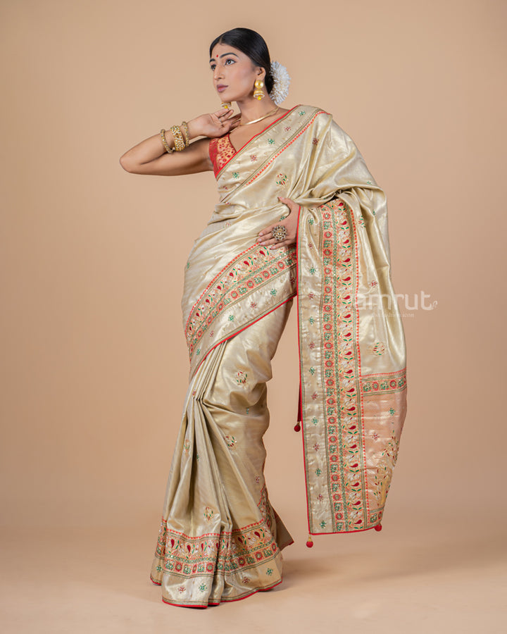 Cream Silk Saree With Embroidered Pallu With Unstitched Blouse