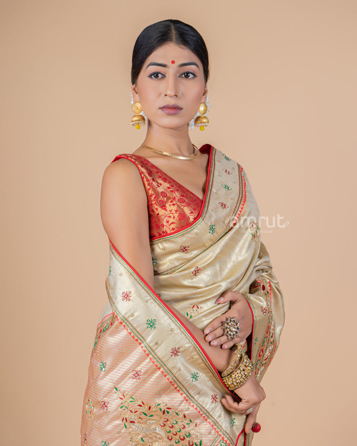 Cream Silk Saree With Embroidered Pallu With Unstitched Blouse