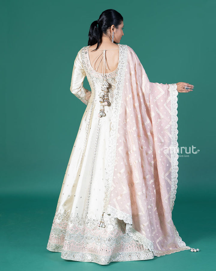 Cream Embroidered Anarkali with Pink Dupatta 05