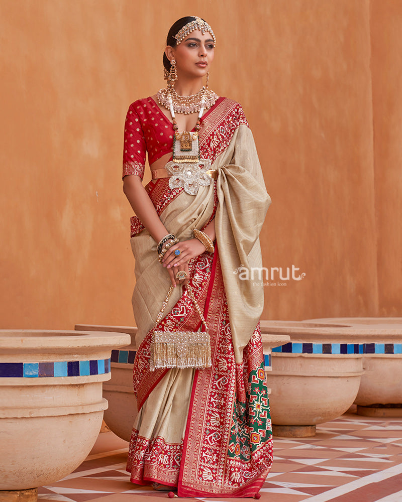 Cream Zari Weaving Red Border Saree in Patola Silk with Unstitched Blouse 01