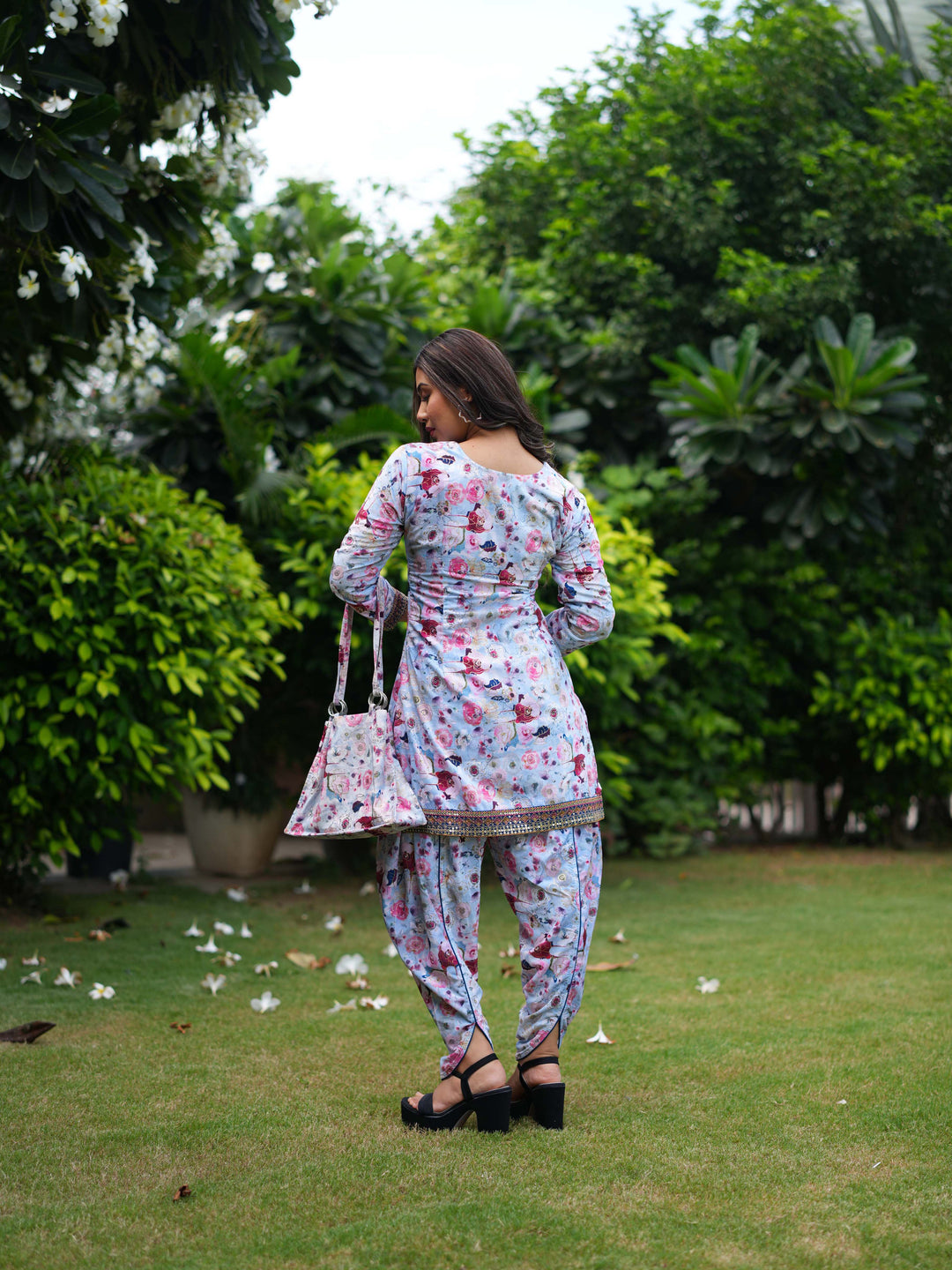 Soft Blue Floral Kurta-Pant Set with Coordinated Handbag