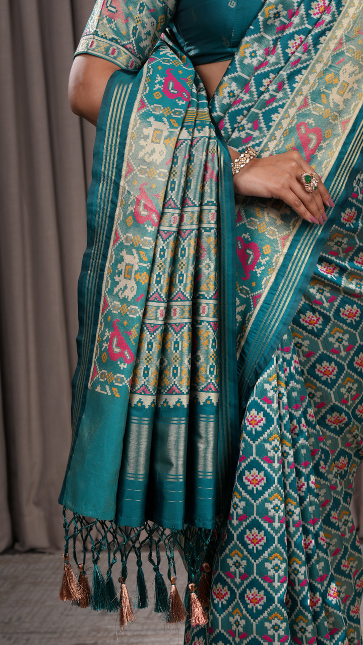 Premium Patola Inspired Weaving Silk Saree with Traditional Elephant Border