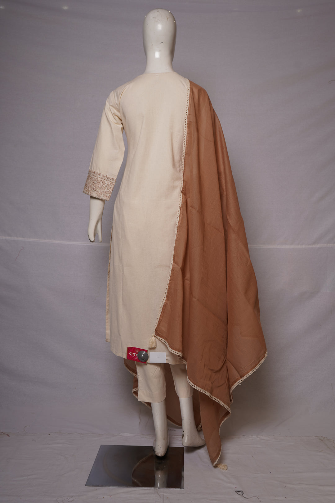 Ivory Embroidered Kurta Pant Set with Dupatta