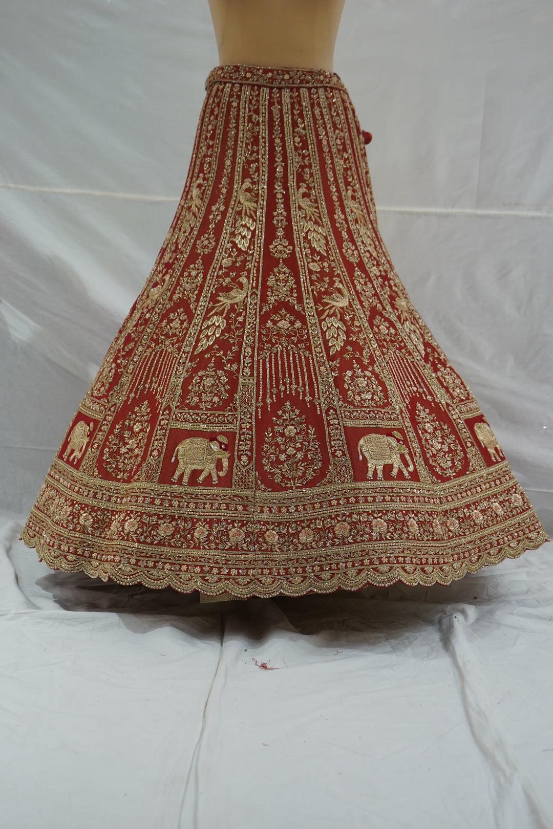 Royal Rust Orange Bridal Lehenga Set with Heritage Zari Embroidery & Net Dupatta