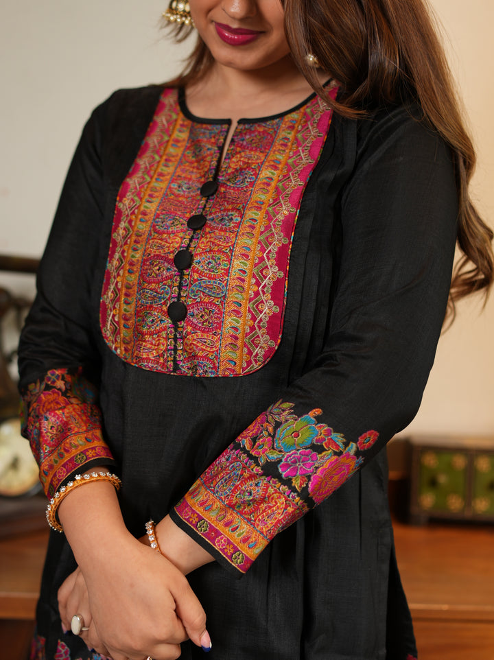 Midnight Kashmiri Embroidered Suit Set with Matching Bag