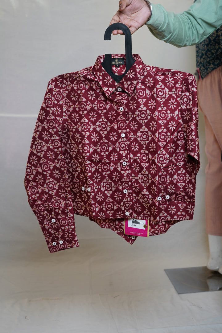 Maroon Geometric Printed Crop Shirt Top