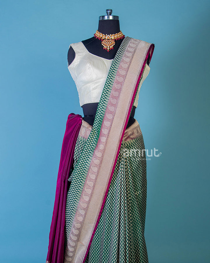 Dark Green Woven Saree in Banarasi Silk With Wine Pallu and Unstitched Blouse Piece