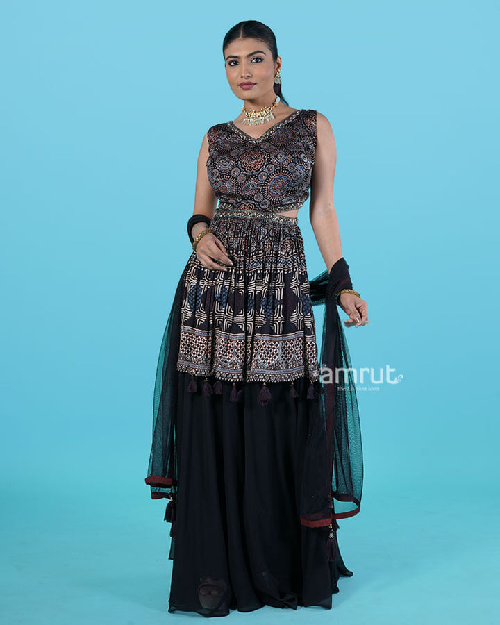 Dark Black Block Print Sleeveless Top with Palazzo Pants and Tassel Embellished Dupatta 05