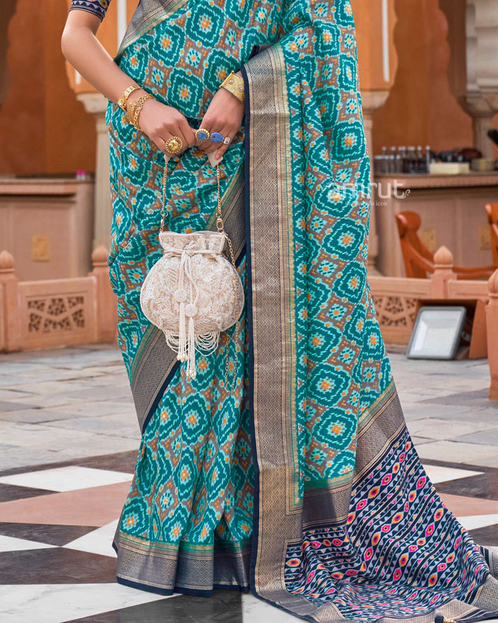 Deep Teal Green Cotton Silk Saree With Unstitched Blouse