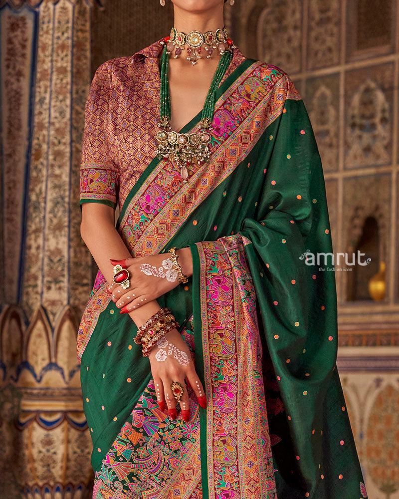 Deep Forest Green with Floral Motifs Printed Border Saree and Unstitched Blouse 03