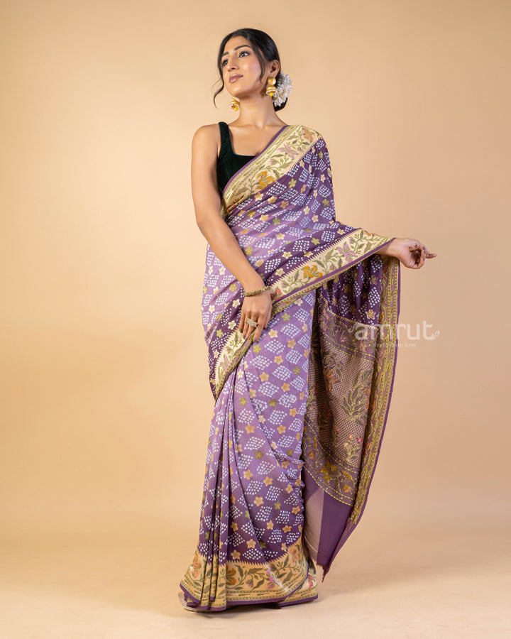 Dusty Lavender Silk Bandhani Saree With Zari Woven Pallu