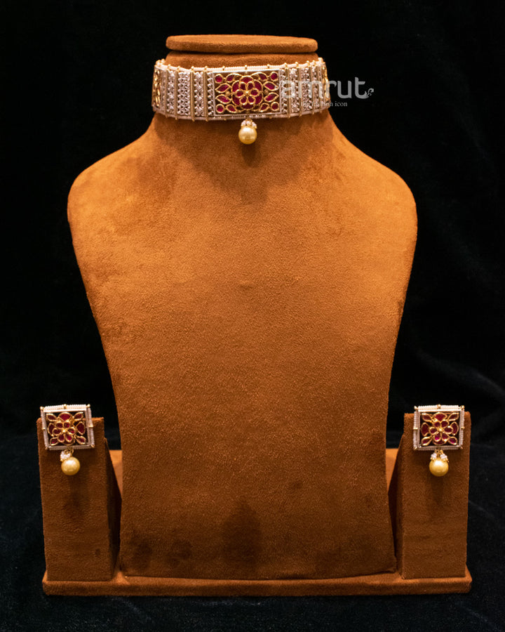 Ethnic Gold-plated White Pearl Kundan Choker Set