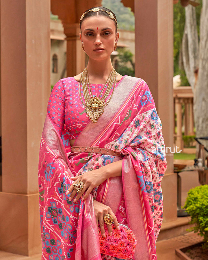 Faded Pink Saree With Unstitched Blouse