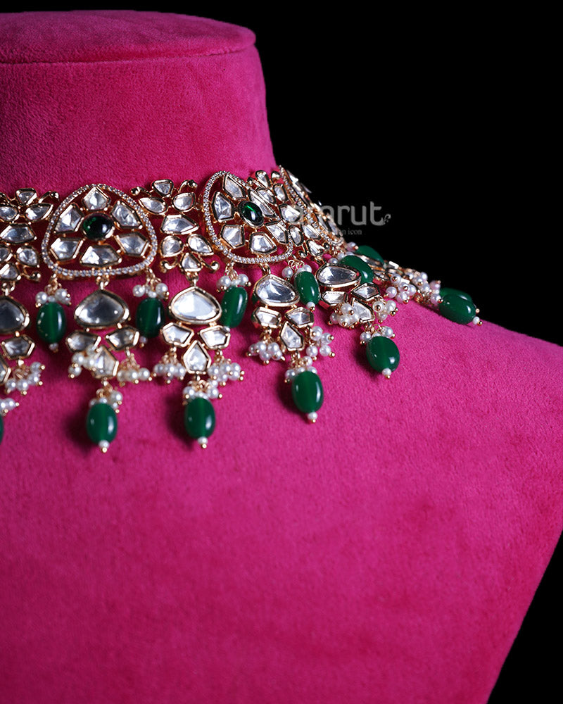 Gold Toned Emerald Beads and Green Pearl Accents Necklace 02
