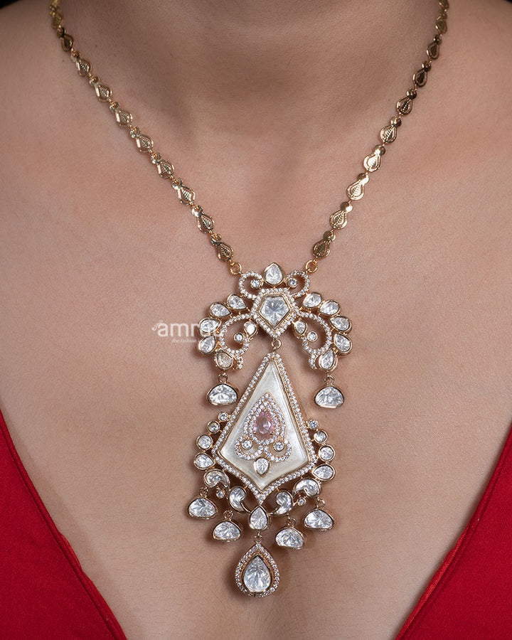 Gold and Pink Kundan Pendant  Necklace Set with Matching Earrings 01