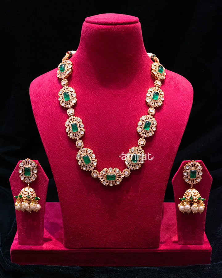 Green Emerald Look Polki Necklace Set With Earrings