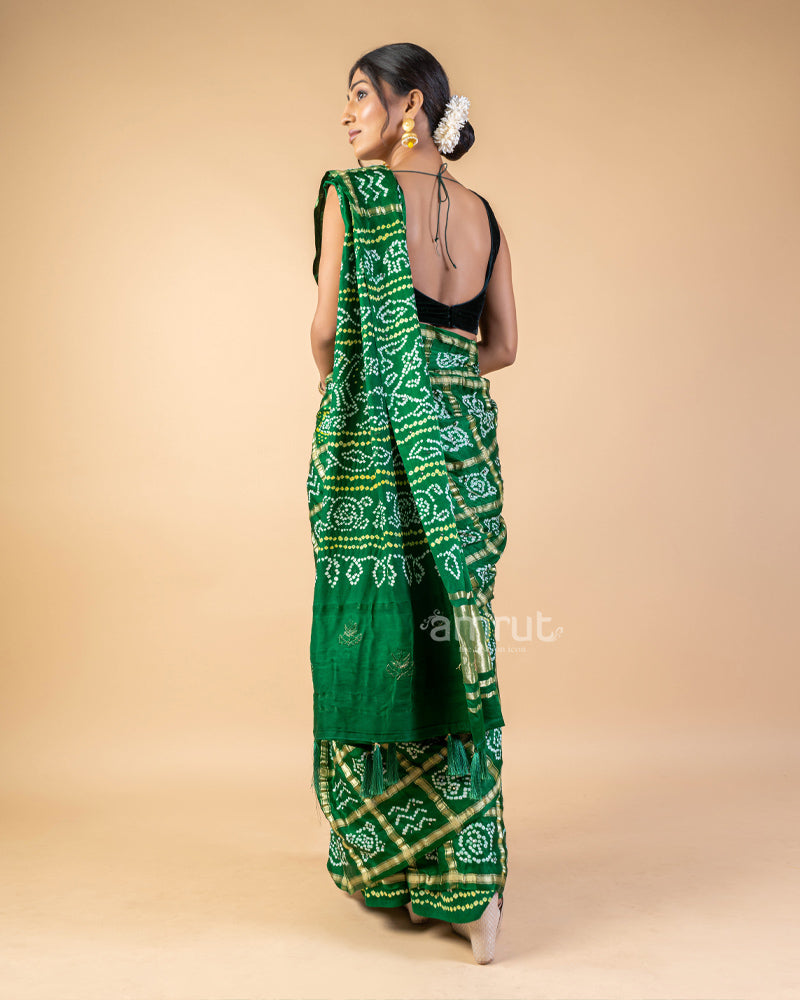 Green Pure Gaji Silk Bandhani Saree With Unstitched Blouse