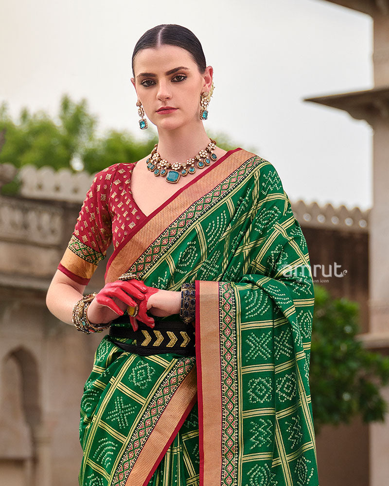Green Bandhani Printed Silk Saree with Unstitched Blouse 002
