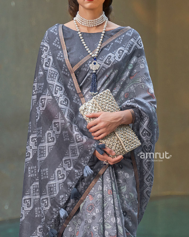 Grey_and_White_Floral_Printed_Cotton_Saree_with_Unstitched_Blouse_03