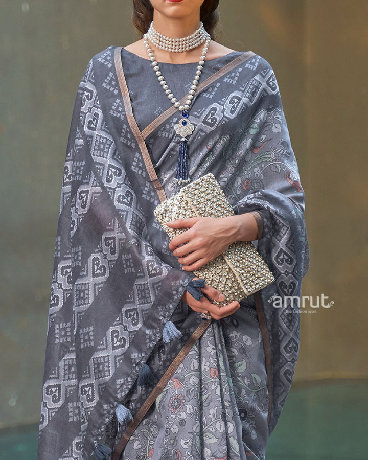 Grey_and_White_Floral_Printed_Cotton_Saree_with_Unstitched_Blouse_03
