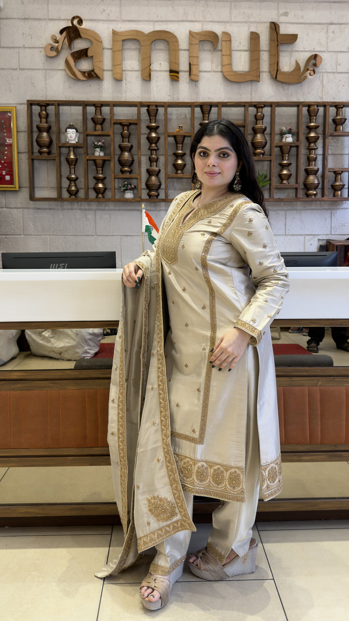 Ivory Embroidered Straight Kurta Pant Set with Designer Dupatta