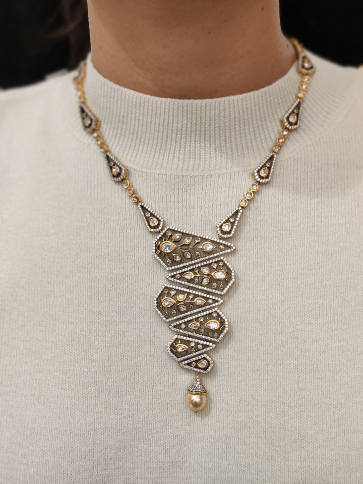 Elegant Gold-Plated Kundan Necklace & Earrings Set with Pearl Drop Finish