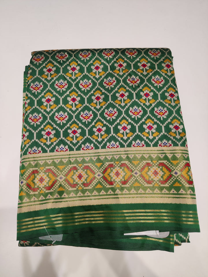 Patola Weaving Silk Saree with Traditional Ikat Diamond Weave & Elegant Zari Border