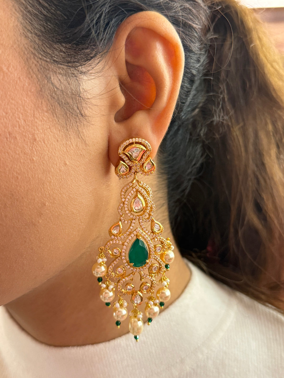 Gold-Plated Kundan & Emerald Green Stone Choker Necklace with Pearl Drops