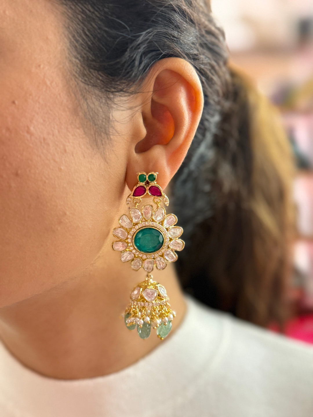 Grand Kundan Choker Necklace with Statement Pendant & Multicolor Stone Detailing